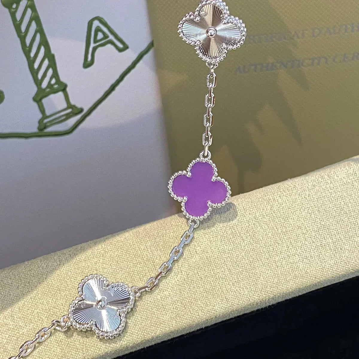[⭐vintora] CLOVER 5 MOTIF VIOLET BRACELET COLLECTION