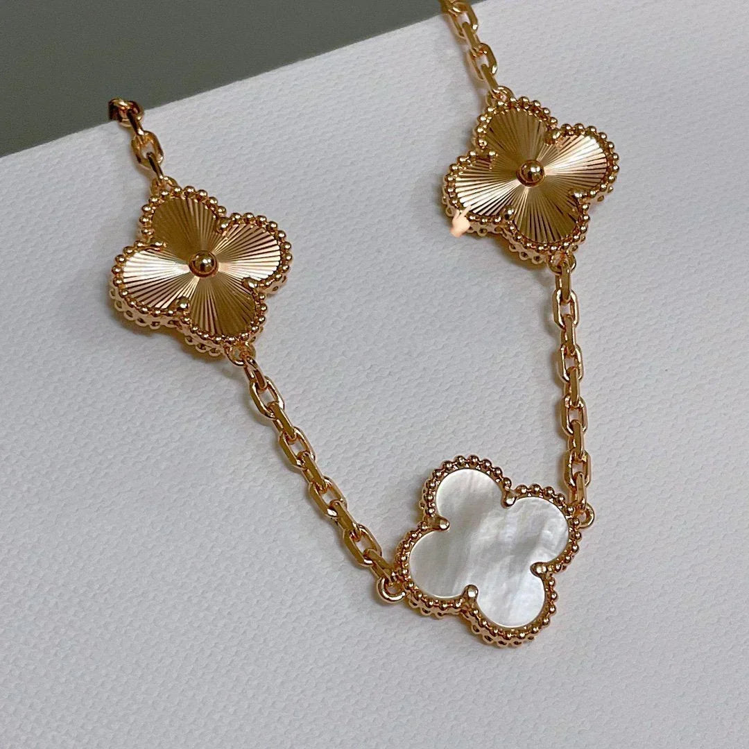 [⭐vintora]CLOVER WHITE PEARL MOP 5 MOTIF BRACELET COLLECTION