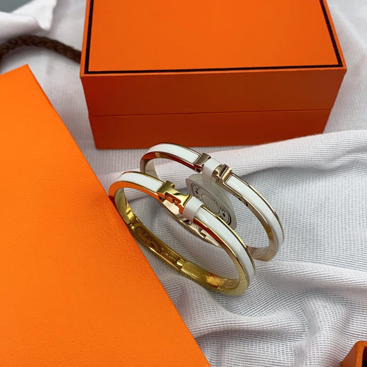 [⭐vintora]CLASSIC HM CLIC WHITE 8MM ENAMEL BRACELET