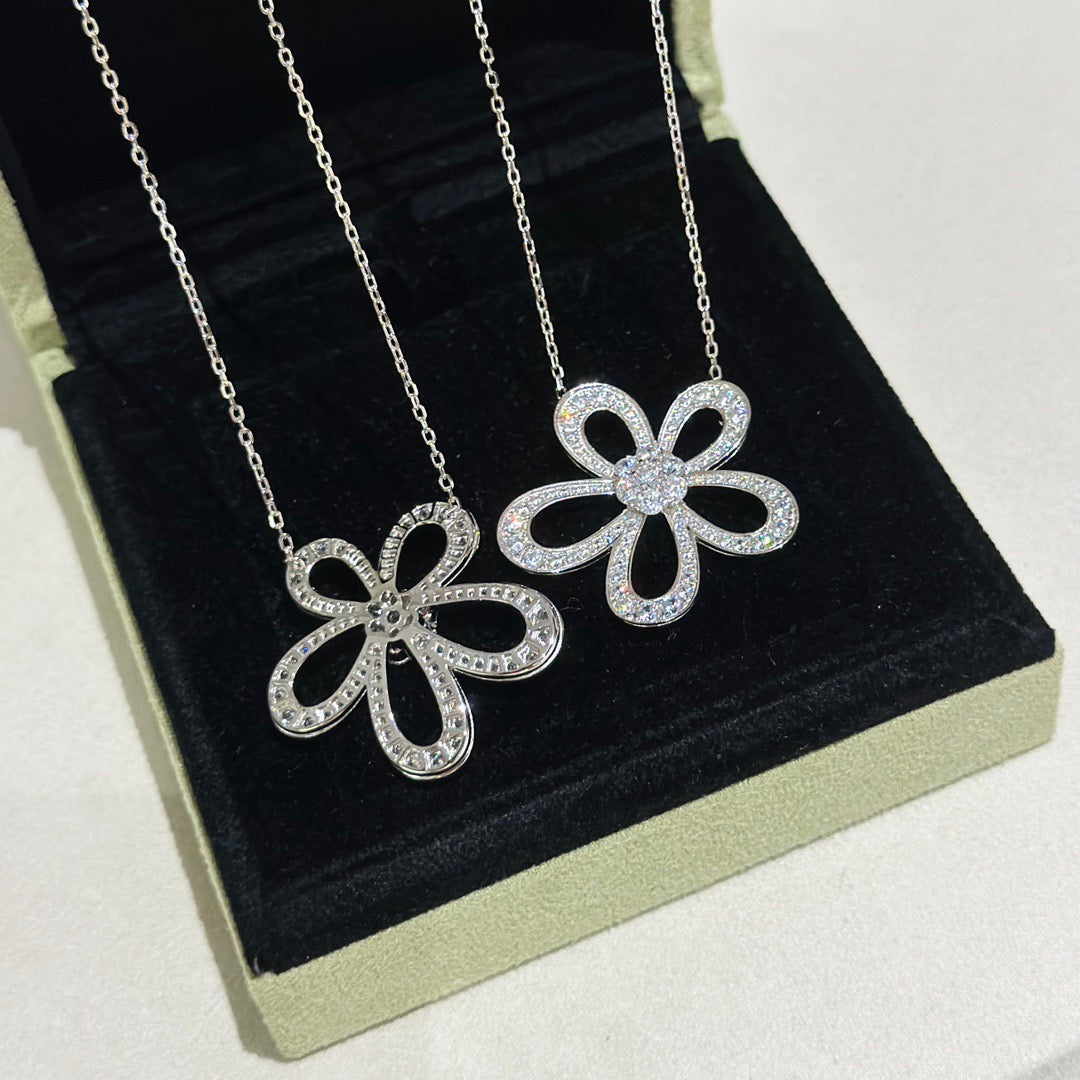 [⭐vintora]FLOWERLACE NECKLACE FULL DIAMONDS